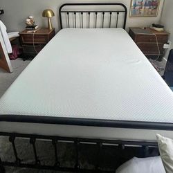 Full Size Bed Frame With Mattress 