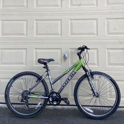 Trek 3700 Mountain Bike – 26” Wheels – 21 Speed – Alpha Aluminum Frame Bicycle