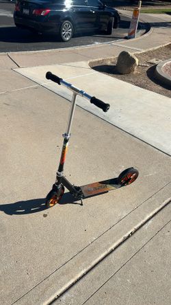 Razor Scooter  ( Two Available) 