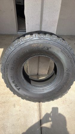 Tire LT 315 /75R 16