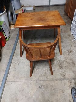 Child's or little ones table and chair