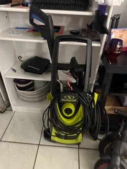 Water, pressure cleaner