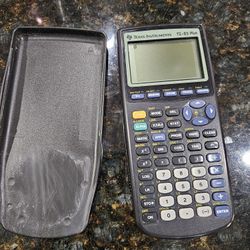 CALCULATOR.  CALCULADORA 