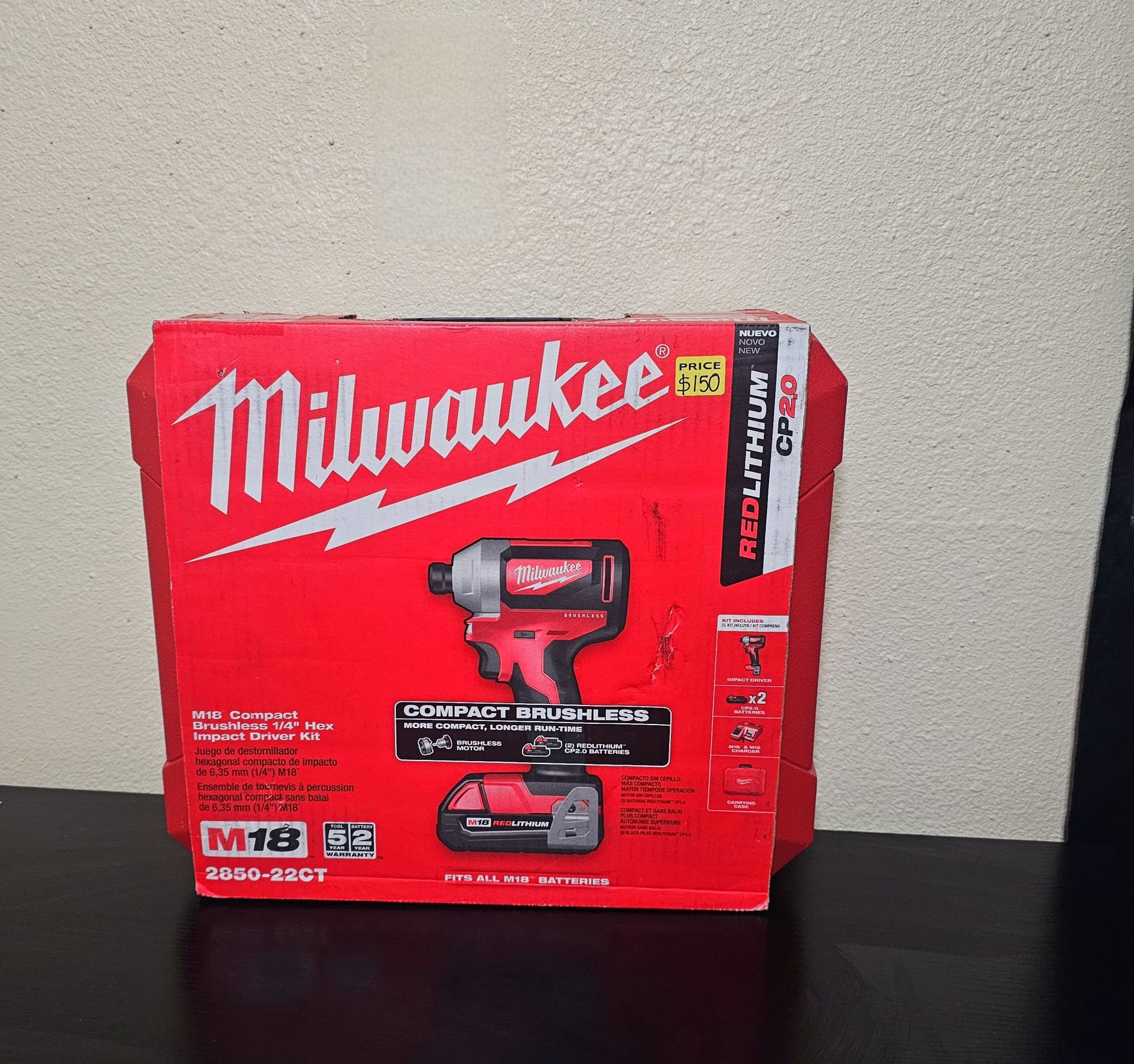 MILWAUKEE M18 BRUSHLESS IMPACT DRIVER KIT