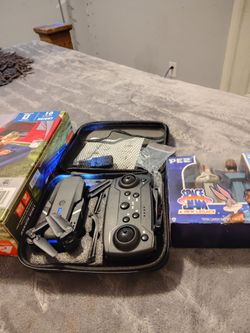 Moving soon need to sell these items only asking $50 you pick up Northridge area cash only