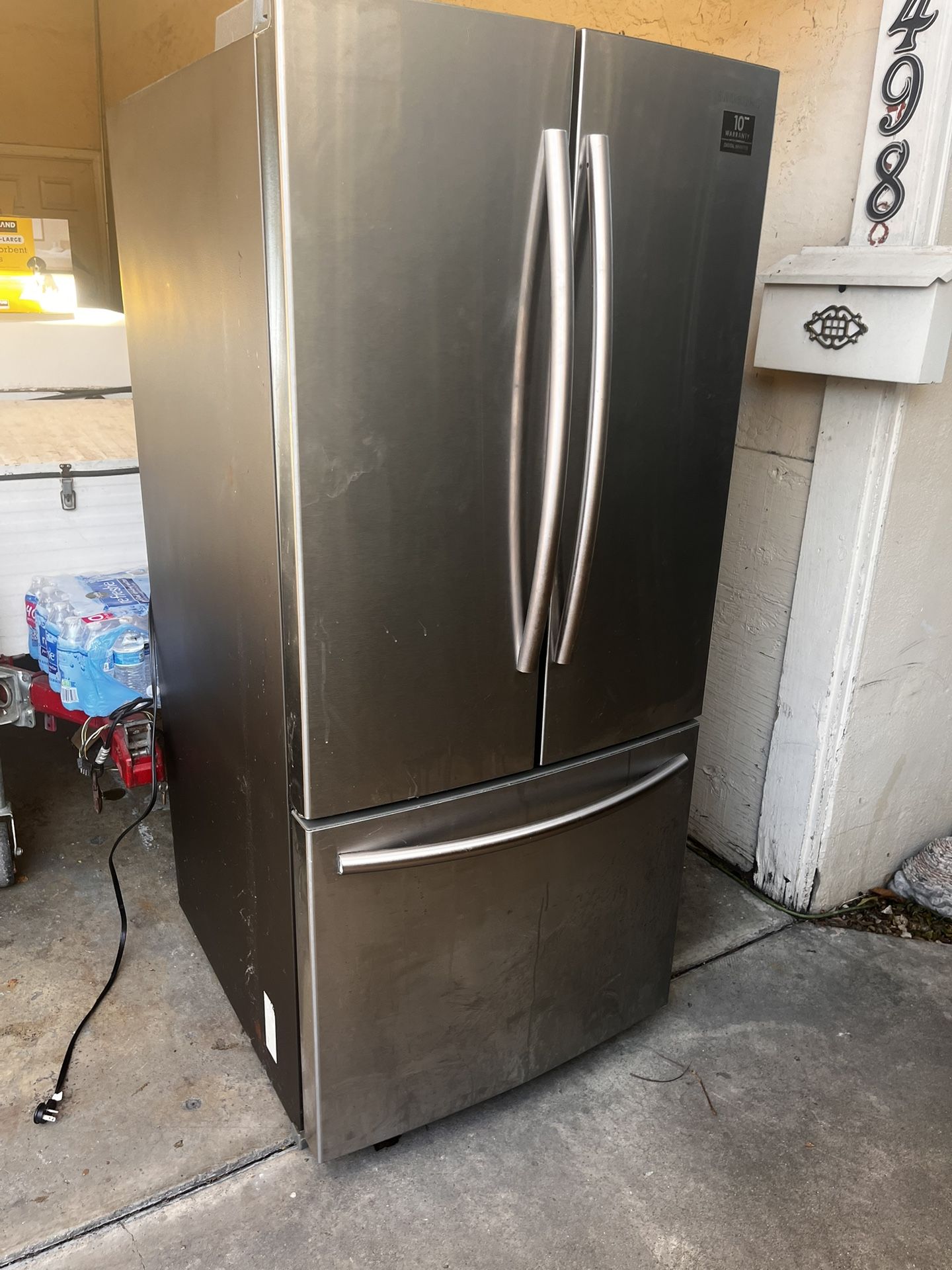 Refrigerator
