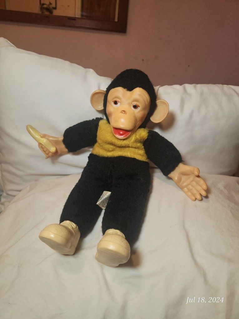 Vintage Carnival Prize Plush Plastic Monkey Holdin Banana Mr Bim Zippy Chimp