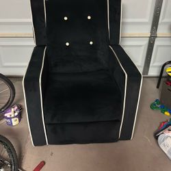 Rocker recliner 