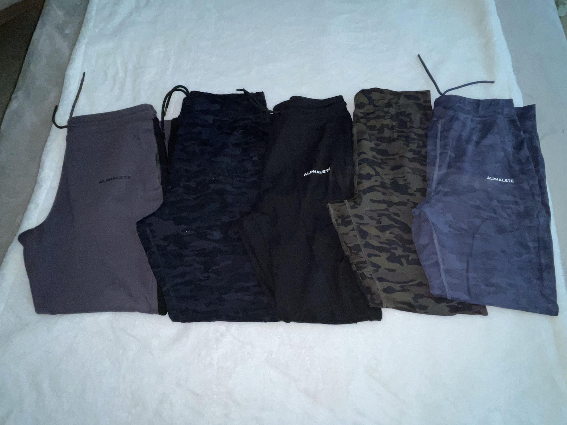 Alphalete Pants (SZ. L)