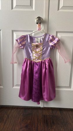 Girl dress size 4 Disney