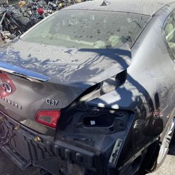 2012 Infiniti G37 For Parts