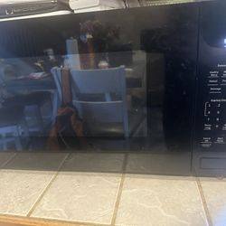 GE Profile 2.2-cu ft 1100 -Watt 24.1-in Smart Compatible Built-In Microwave with Sensor Cooking 