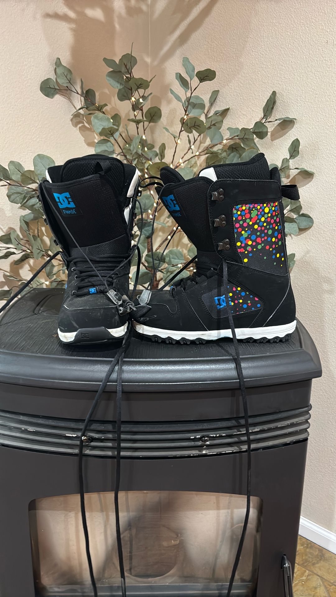 DC Women’s snowboarding Boots