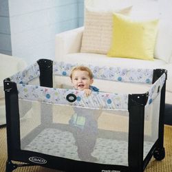Grayco Portable Pack n Play Playpen!