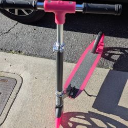 New Never Used Once Jetson Hex Big-Wheel kick scooter. Pink