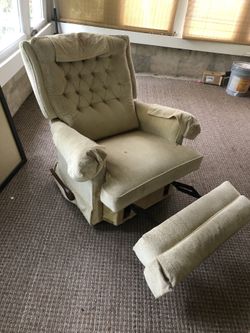 Old Lazyboy Rocker/recliner 