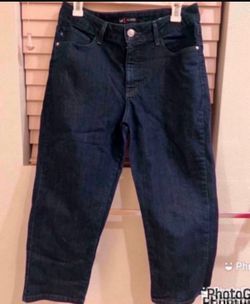 Lee Capri Size 12 - Pickup From Northridge Area