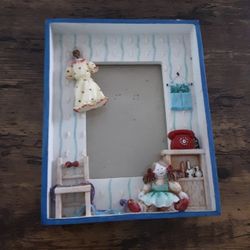 Vintage Girls CERAMIC PICTURE FRAME 4"x6" Little Room/Dress/Chair/Toy/Telephone