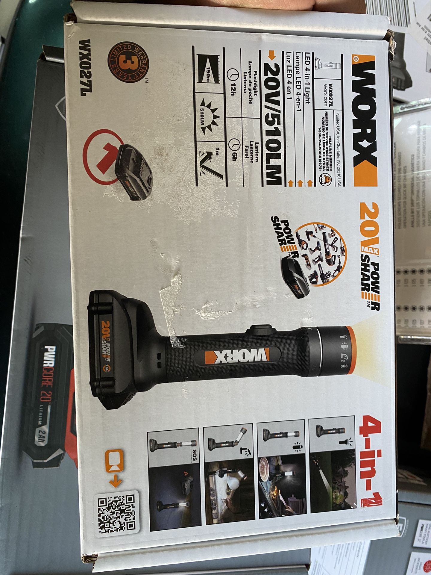 WORX - 20V Power Share Multi-Function LED Flashlight with Battery and Charger