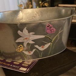 Flower pot