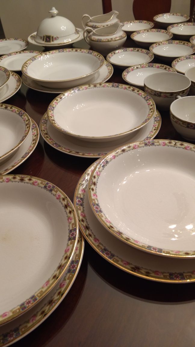 41 pc Owen Minerva antique China gold lined