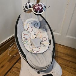 4 Mom's Mamaroo, Chicco Jogger & Baby Seat with Base