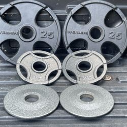 SET  OF  OLYMPIC  PLATES  (PAIRS OF)  :  25s  & TWO  PAIR OF  5s  