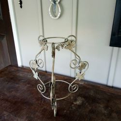 Two Tier Iron Plant Stand 