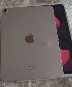 iPad Air M1 PARTS ONLY  As Shown in photos $125