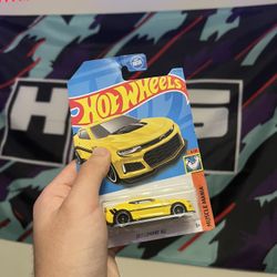 Hot Wheel Camero Zl1