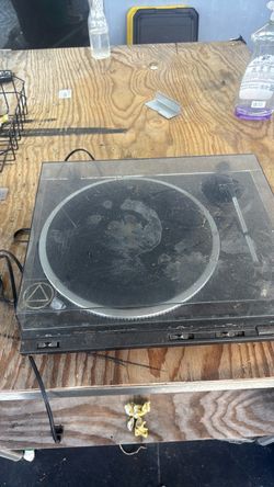 Technics turn table