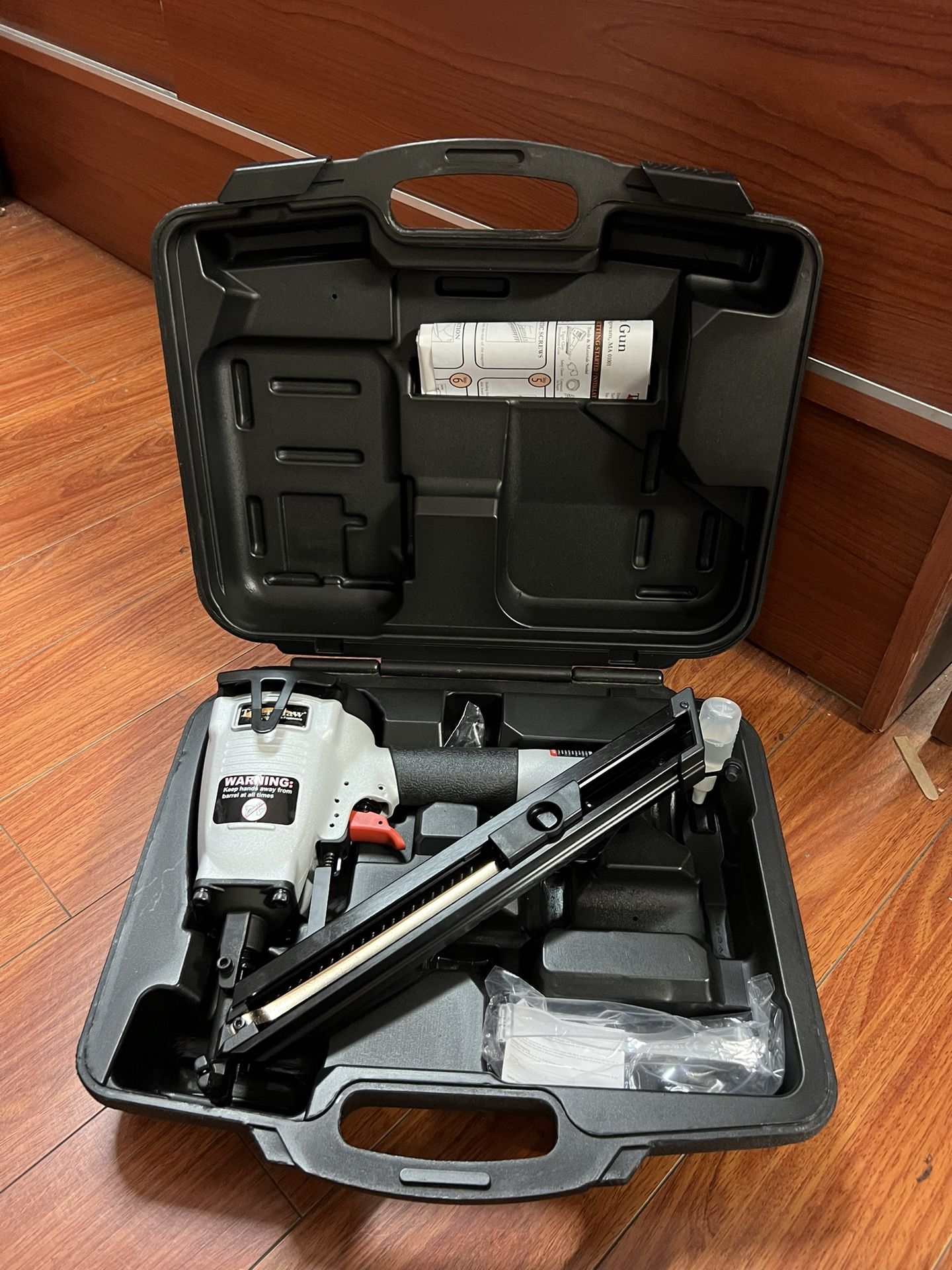 Tiger Claw Installation Gun