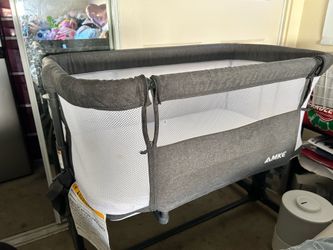 Bedside crib