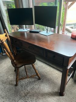 Writing desk
