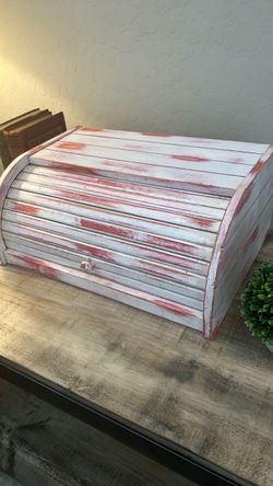 Farmhouse Distressed Wooden Roll-Top Bread Box – Shabby Chic