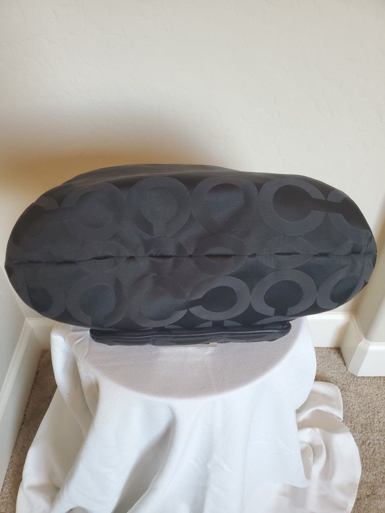 Coach Hobo Style Purse