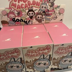 pop mart exciting macaron labubu brand new sealed 