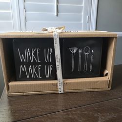 Make up Brush Holder- Rae Dunn