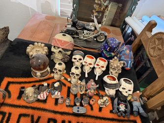 Motorcycles / Skull Miscellaneous Figurines