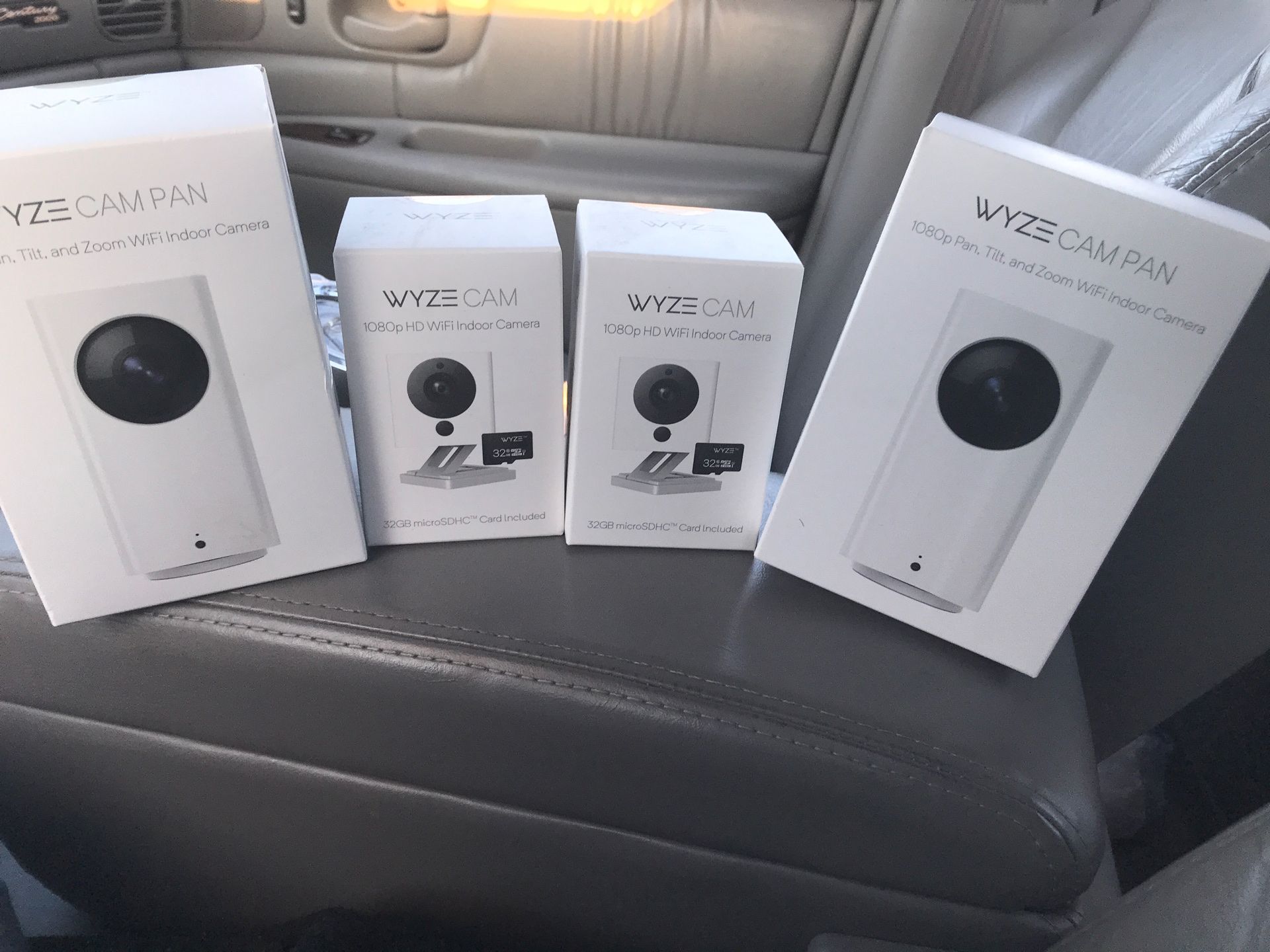 4 wyze cameras 2 wyze pan cameras and 2 1080p he v2 with 32gb micro SDHC card included!