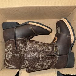 Toddler Size 6.5 Carreta Boots