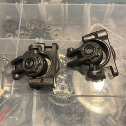 Raptor R Knuckles And Hubs 