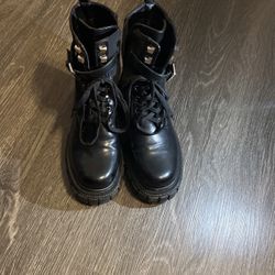 Azalea Wang Boots