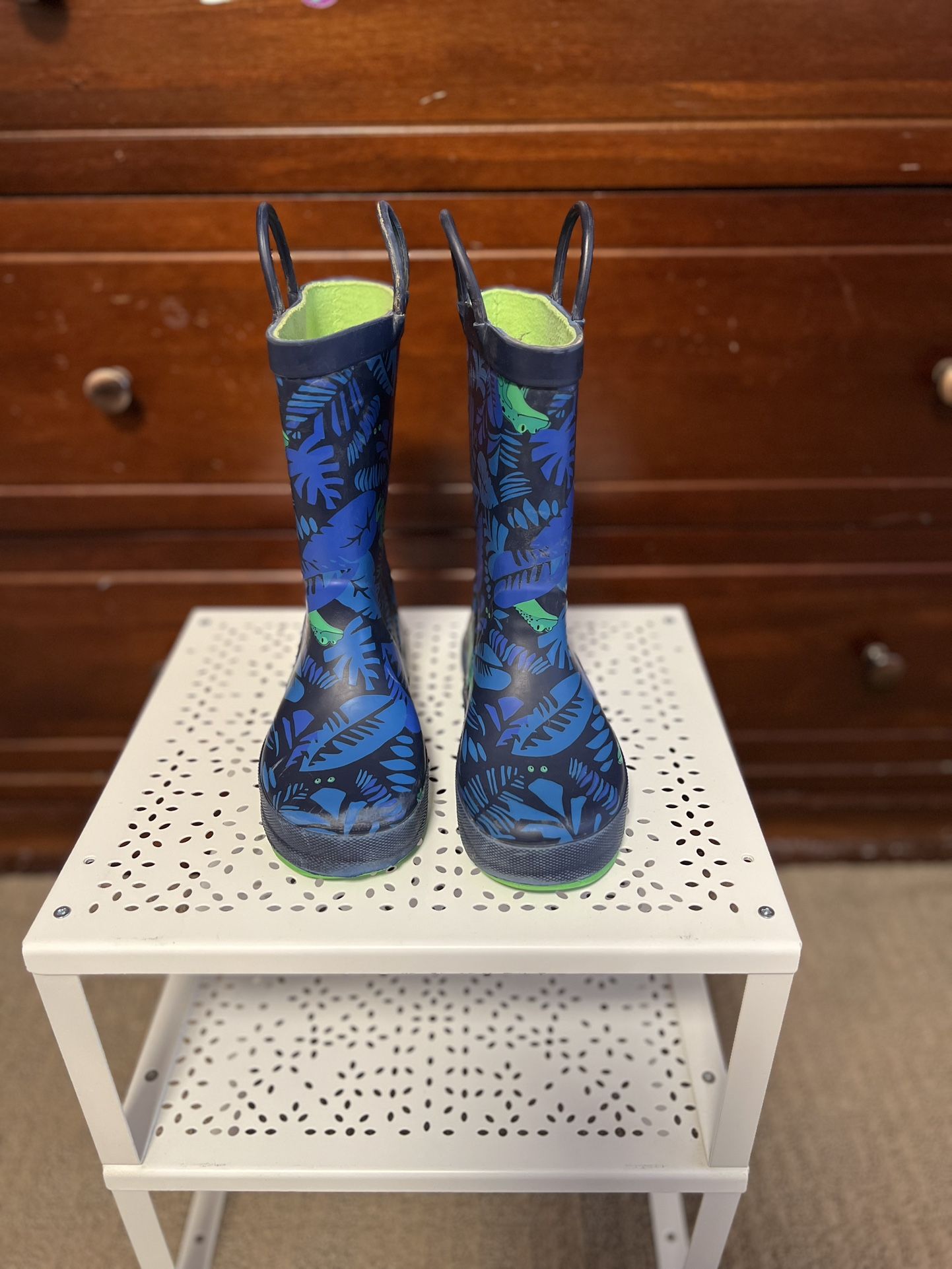 Carter’s Boys’ Andric Rain Boots – Size 11 (Little Kid) – Excellent Condition