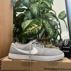 Nike SB Skateboard