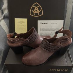 Women’s Shoes Size 8