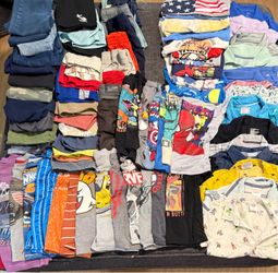 Boys size small 6/7 clothing lot 79 pieces