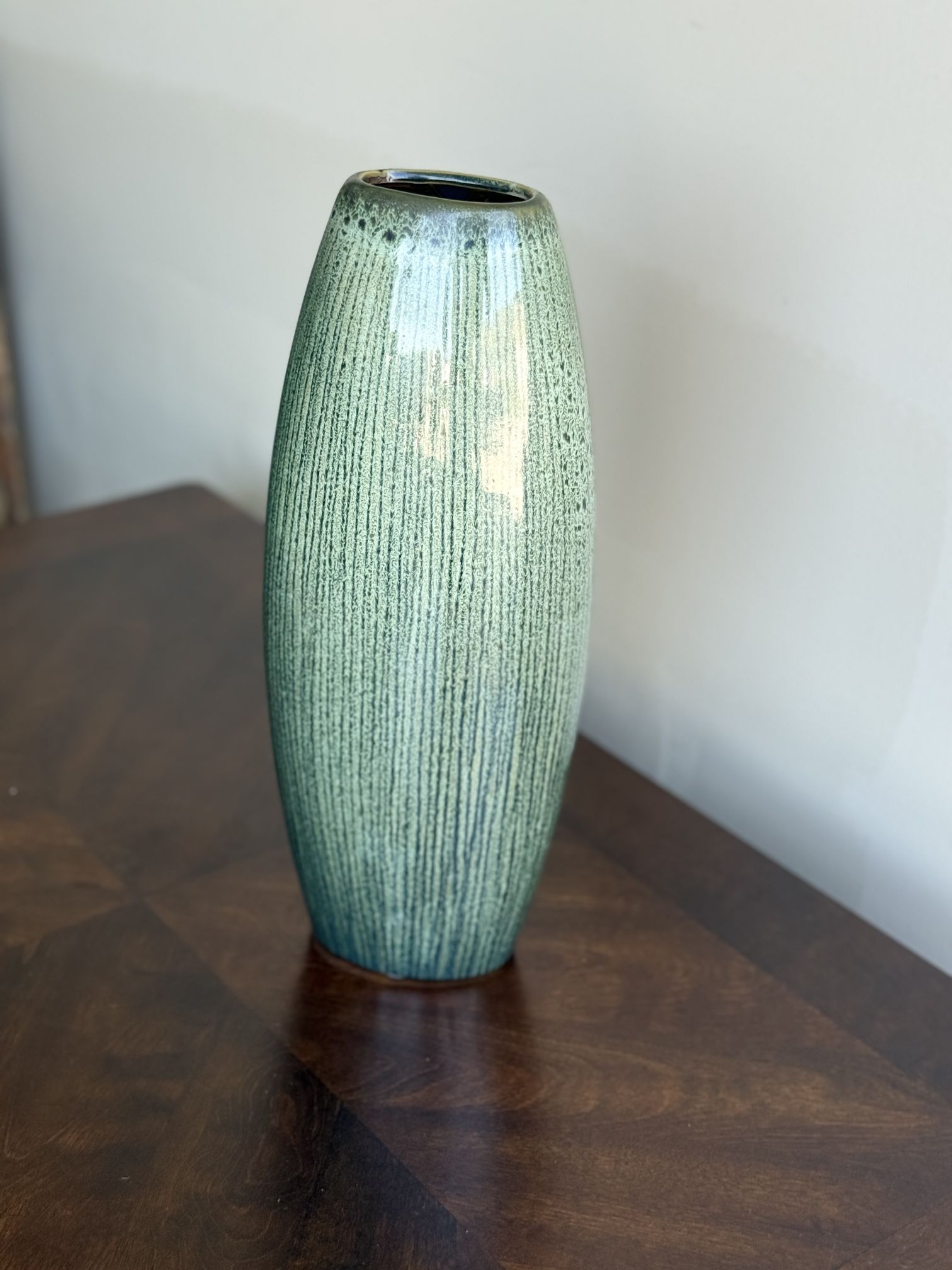 $25 β Tall Green Ceramic Vase