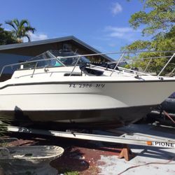 1994 Bayliner Trophy 22 Ft