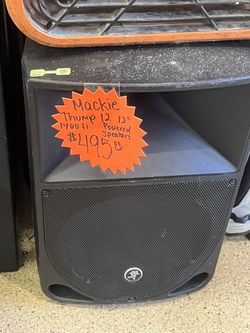Mackie  Thump Amp